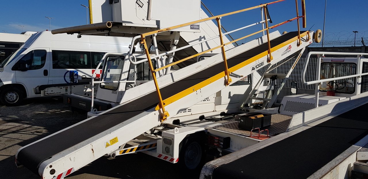 AVIOGEI Belt loader NS450 - מעמיס חגורות: תמונה 1 AVIOGEI Belt loader NS450 - מעמיס חגורות: תמונה 1
