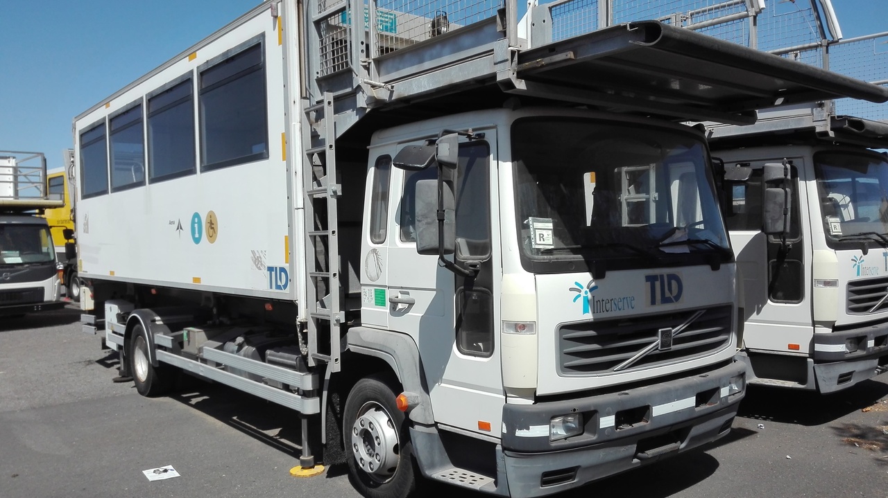 Ambulift TLD CHTP-GM-5.9 - אמבולנס מעלית: תמונה 1 Ambulift TLD CHTP-GM-5.9 - אמבולנס מעלית: תמונה 1