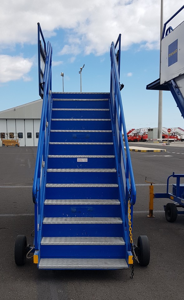 FEMISA VM - מדרגות נוסעים: תמונה 2 FEMISA VM - מדרגות נוסעים: תמונה 2