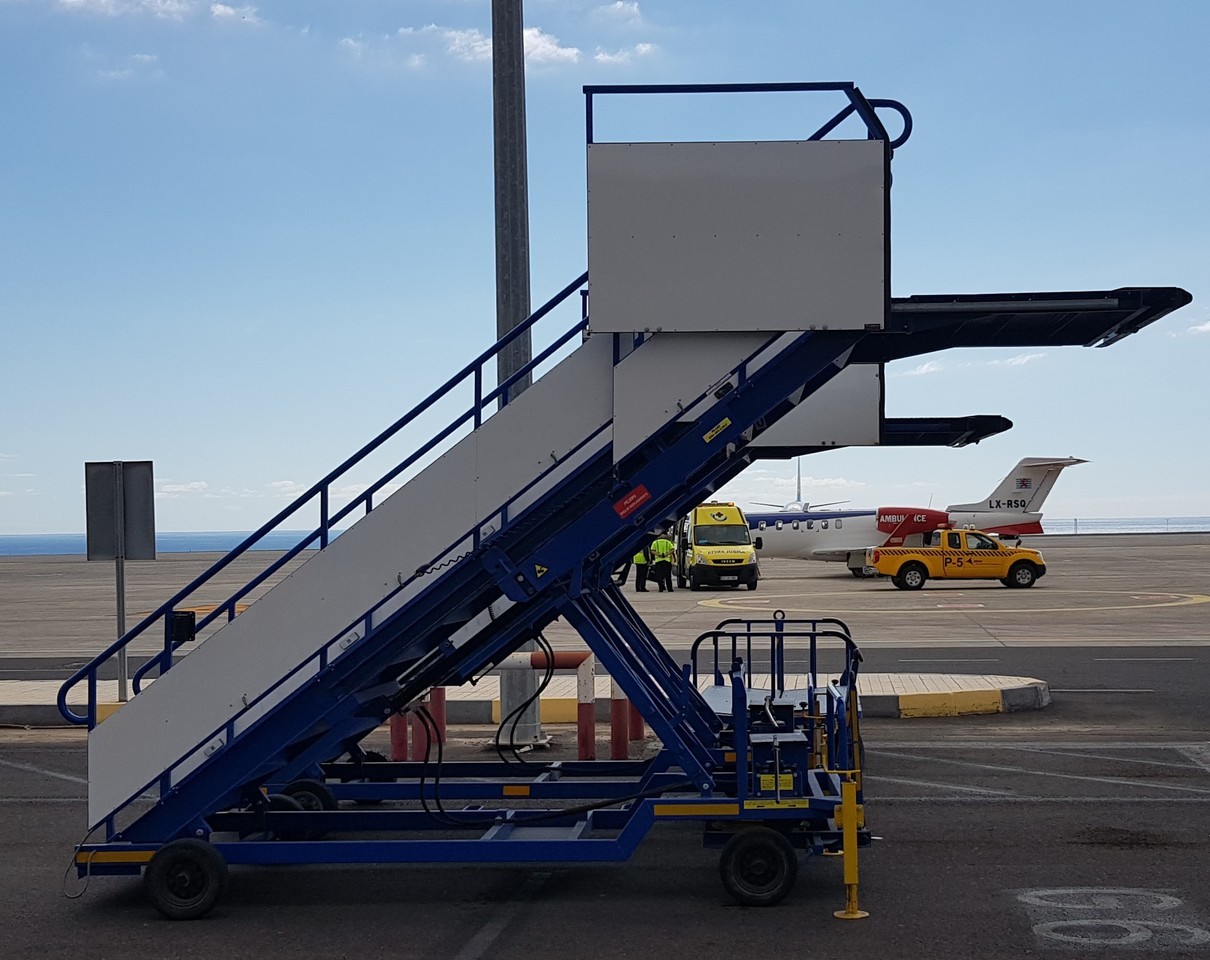 FEMISA VM - מדרגות נוסעים: תמונה 1 FEMISA VM - מדרגות נוסעים: תמונה 1