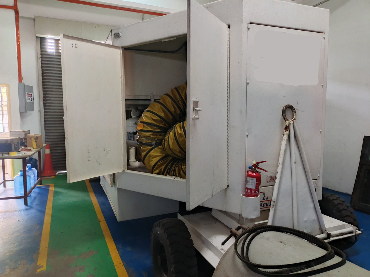 TLD Air Conditioning Unit ACE-802-940 - ציוד תמיכת קרקע: תמונה 1 TLD Air Conditioning Unit ACE-802-940 - ציוד תמיכת קרקע: תמונה 1