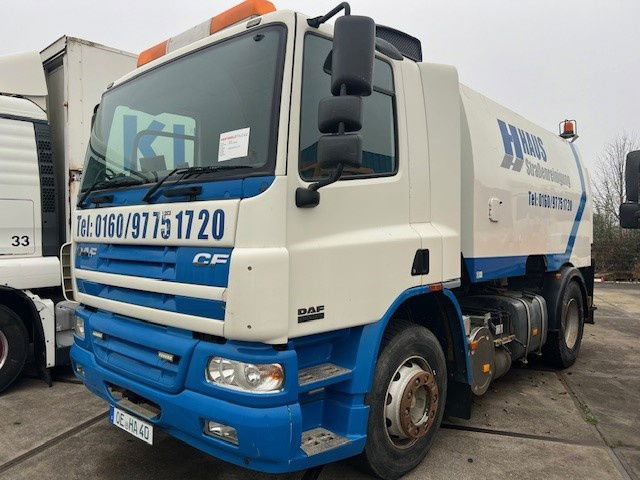 DAF 65 FA65.180 CF - מטאטא כבישים: תמונה 1 DAF 65 FA65.180 CF - מטאטא כבישים: תמונה 1