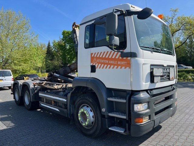 MAN TGA 26.360 TGA 26.360 6x4 Steelspring - מוביל מכולות/ משאית החלפת גוף: תמונה 1 MAN TGA 26.360 TGA 26.360 6x4 Steelspring - מוביל מכולות/ משאית החלפת גוף: תמונה 1