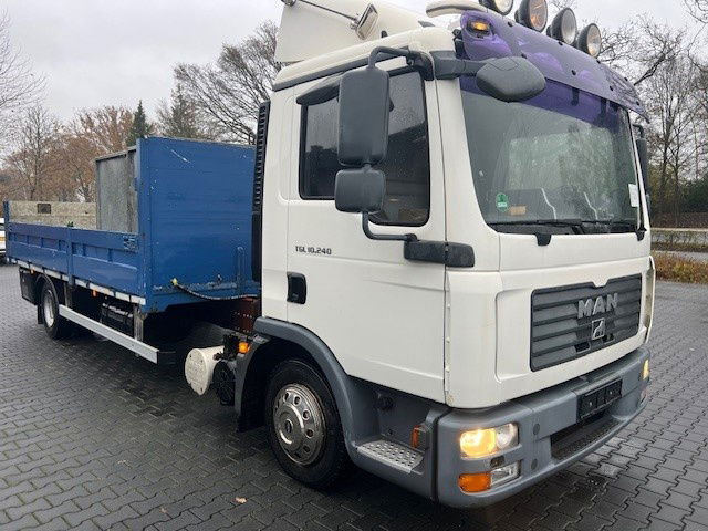 MAN TGL 12.240 TGL 10.240 - משאית צד נופל/ שטוחה: תמונה 2 MAN TGL 12.240 TGL 10.240 - משאית צד נופל/ שטוחה: תמונה 2