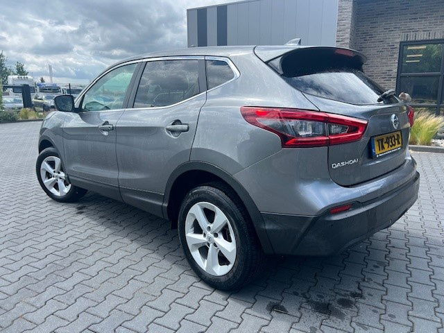 Nissan Qashqai 1.2 - SUV: תמונה 3 Nissan Qashqai 1.2 - SUV: תמונה 3