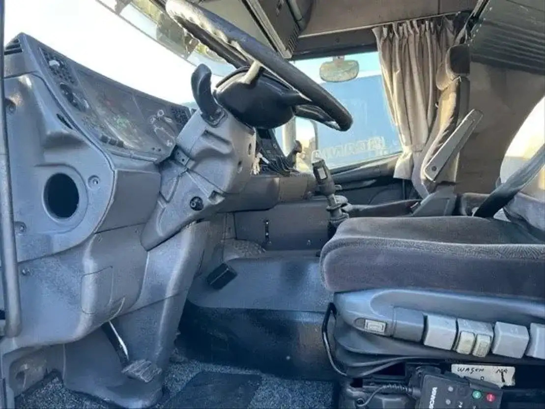 Scania R114-340 .340 - משאית עם שלדת תא: תמונה 5 Scania R114-340 .340 - משאית עם שלדת תא: תמונה 5