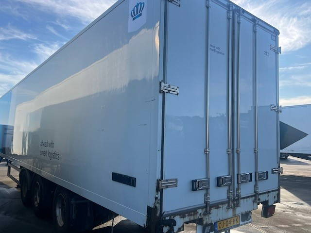 System Trailer PRS 27 - סמיטריילר בתיבה סגורה: תמונה 4 System Trailer PRS 27 - סמיטריילר בתיבה סגורה: תמונה 4