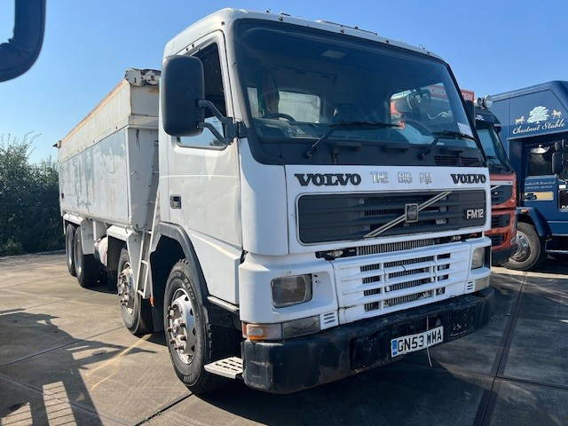 Volvo FM 12 FM12 8x4 - מזהיר: תמונה 2 Volvo FM 12 FM12 8x4 - מזהיר: תמונה 2