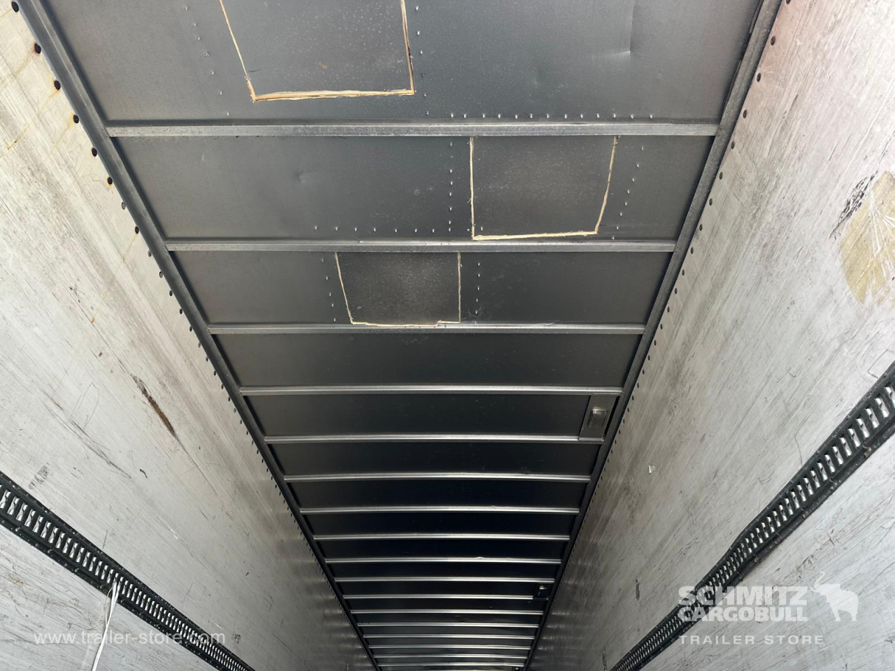 Dryfreight Standard - סמיטריילר בתיבה סגורה: תמונה 4 Dryfreight Standard - סמיטריילר בתיבה סגורה: תמונה 4