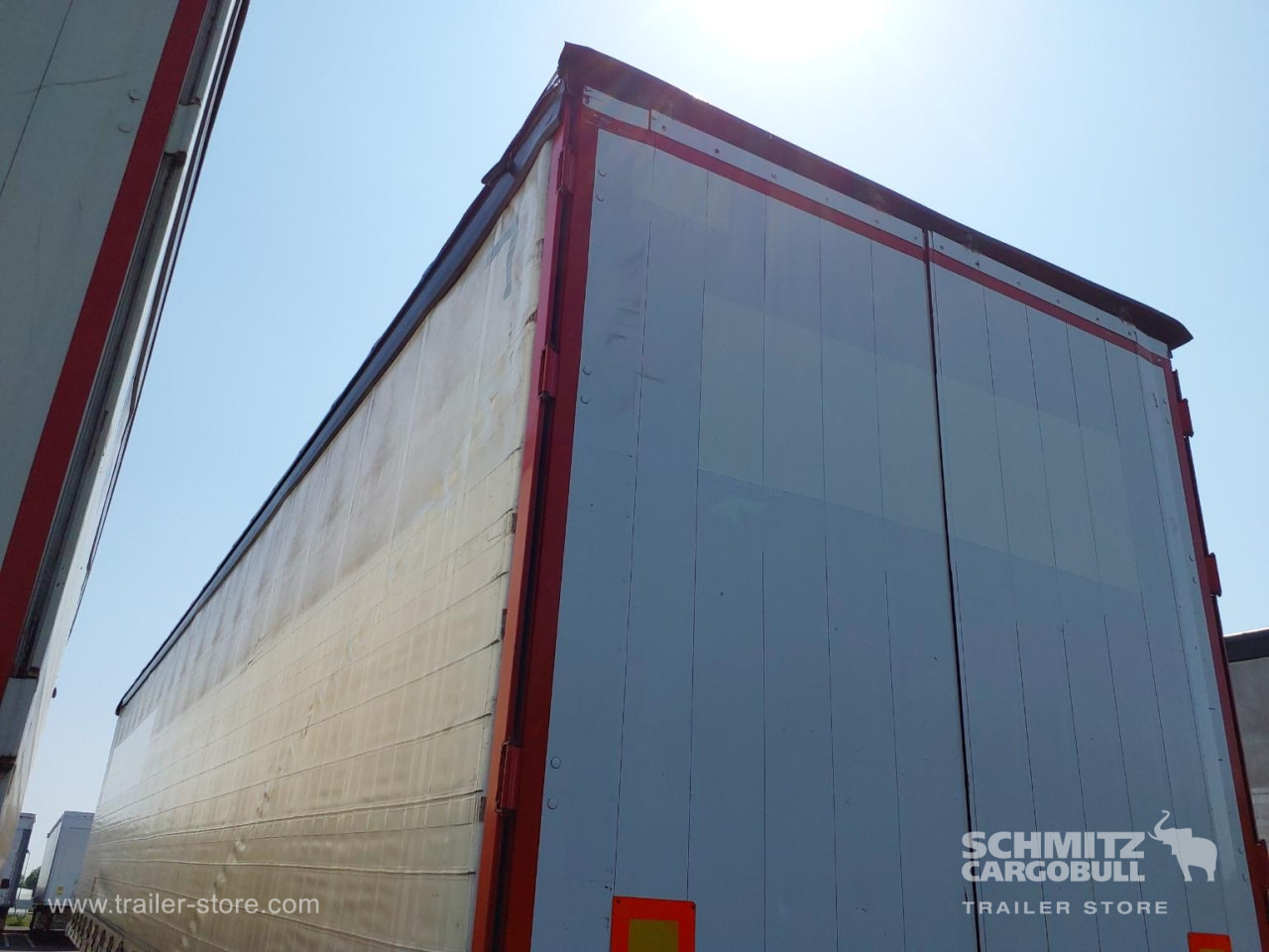 SCHMITZ Curtainsider Standard - סמיטריילר עם וילונות צד: תמונה 4 SCHMITZ Curtainsider Standard - סמיטריילר עם וילונות צד: תמונה 4