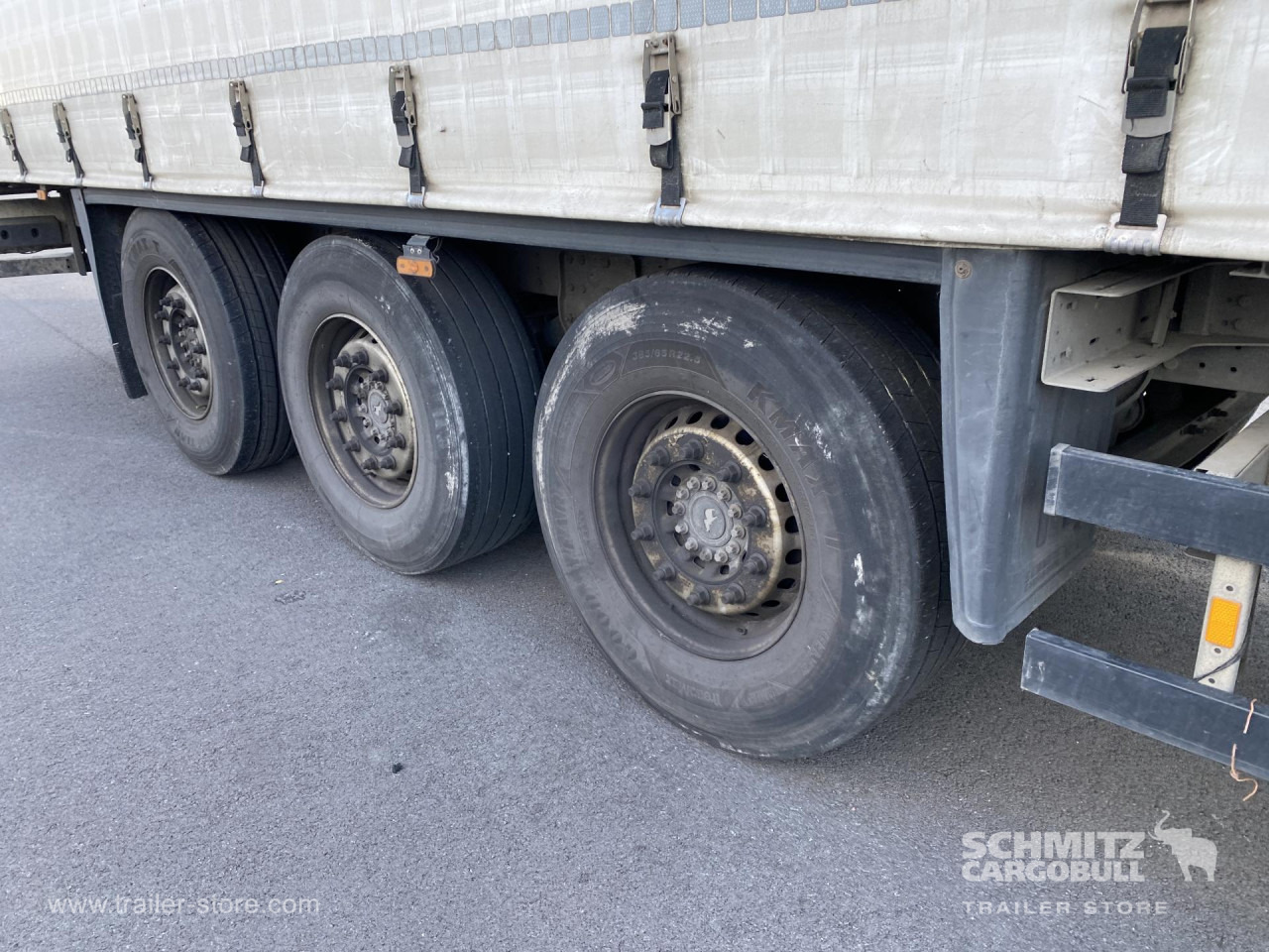 SCHMITZ Curtainsider Standard - סמיטריילר עם וילונות צד: תמונה 3 SCHMITZ Curtainsider Standard - סמיטריילר עם וילונות צד: תמונה 3