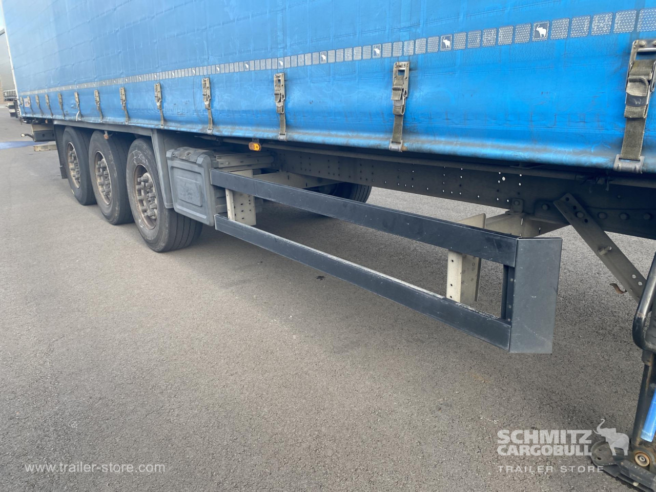 SCHMITZ Curtainsider Standard - סמיטריילר עם וילונות צד: תמונה 5 SCHMITZ Curtainsider Standard - סמיטריילר עם וילונות צד: תמונה 5