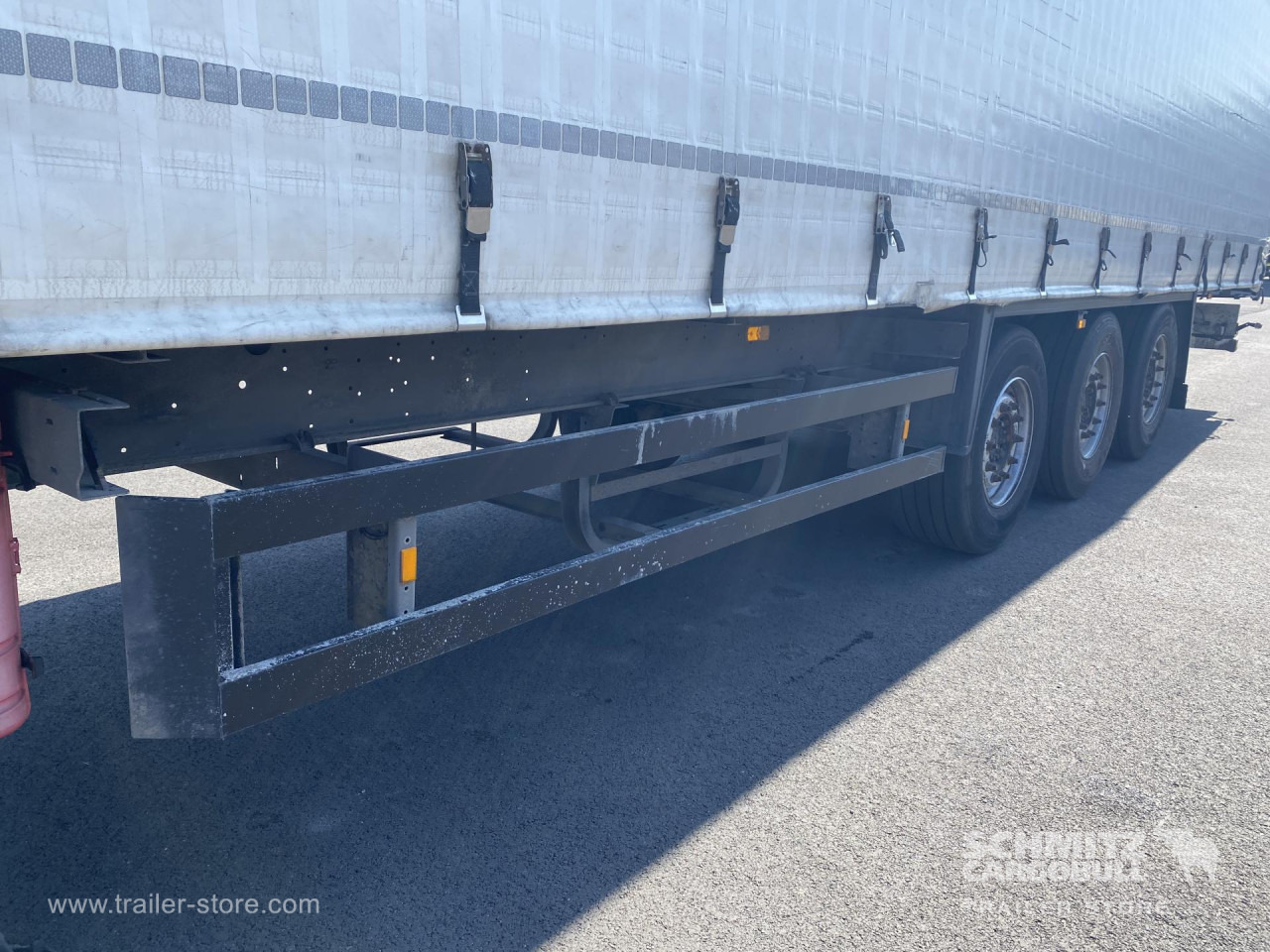 SCHMITZ Curtainsider Standard - סמיטריילר עם וילונות צד: תמונה 3 SCHMITZ Curtainsider Standard - סמיטריילר עם וילונות צד: תמונה 3