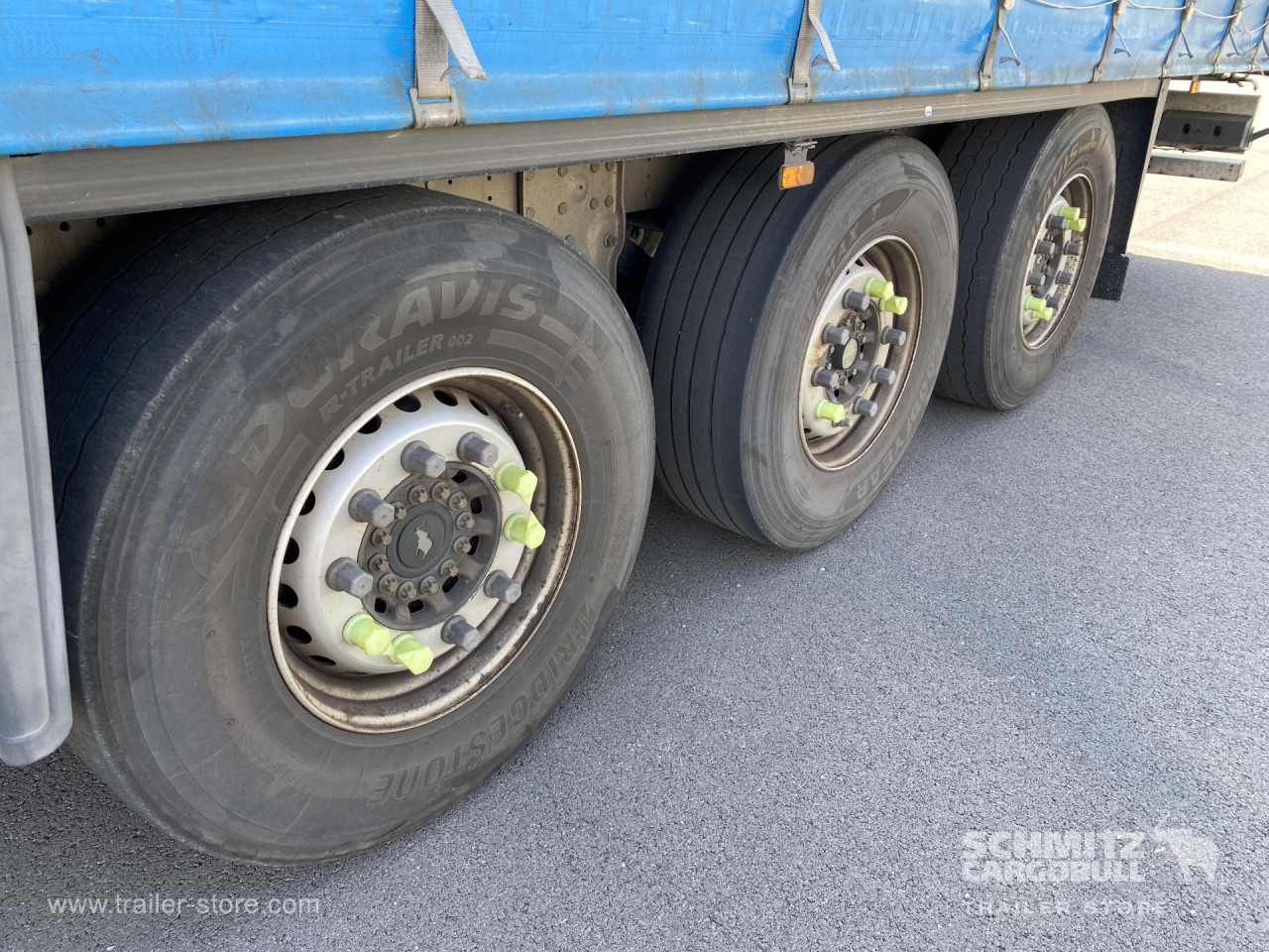 SCHMITZ Curtainsider Standard - סמיטריילר עם וילונות צד: תמונה 2 SCHMITZ Curtainsider Standard - סמיטריילר עם וילונות צד: תמונה 2