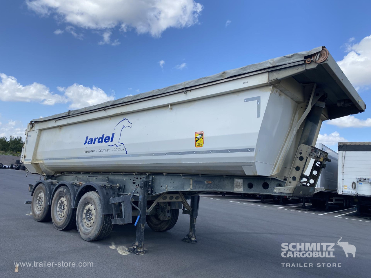 SCHMITZ Tipper Steel half pipe body 24m³ - סמיטריילר עם מזהיר: תמונה 1 SCHMITZ Tipper Steel half pipe body 24m³ - סמיטריילר עם מזהיר: תמונה 1