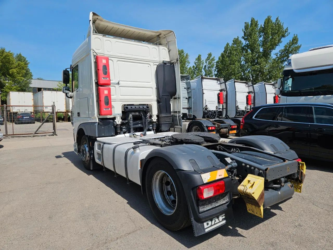 DAF XF 460 Space Cab Standklima 1 units - יחידת טרקטור: תמונה 3 DAF XF 460 Space Cab Standklima 1 units - יחידת טרקטור: תמונה 3