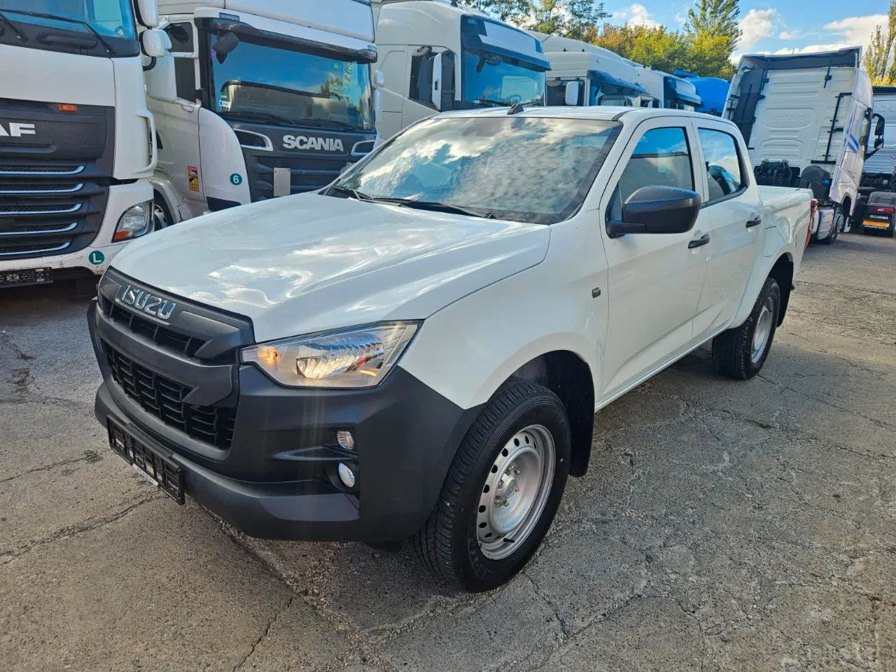 Isuzu D-Max 2H, 4H, 4L - SUV: תמונה 1 Isuzu D-Max 2H, 4H, 4L - SUV: תמונה 1