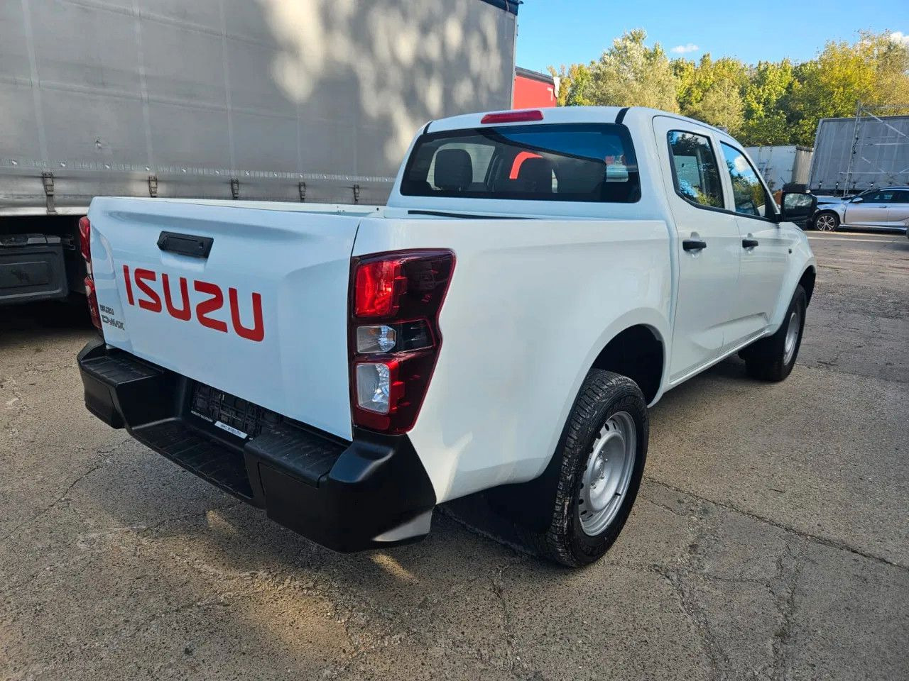 Isuzu D-Max 2H, 4H, 4L - SUV: תמונה 4 Isuzu D-Max 2H, 4H, 4L - SUV: תמונה 4