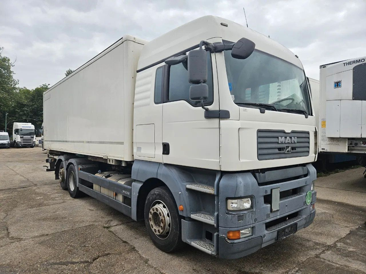 MAN TGA 26.400 BDF Tail Lift Euro5, New Smart2 Tacho - מוביל מכולות/ משאית החלפת גוף: תמונה 2 MAN TGA 26.400 BDF Tail Lift Euro5, New Smart2 Tacho - מוביל מכולות/ משאית החלפת גוף: תמונה 2