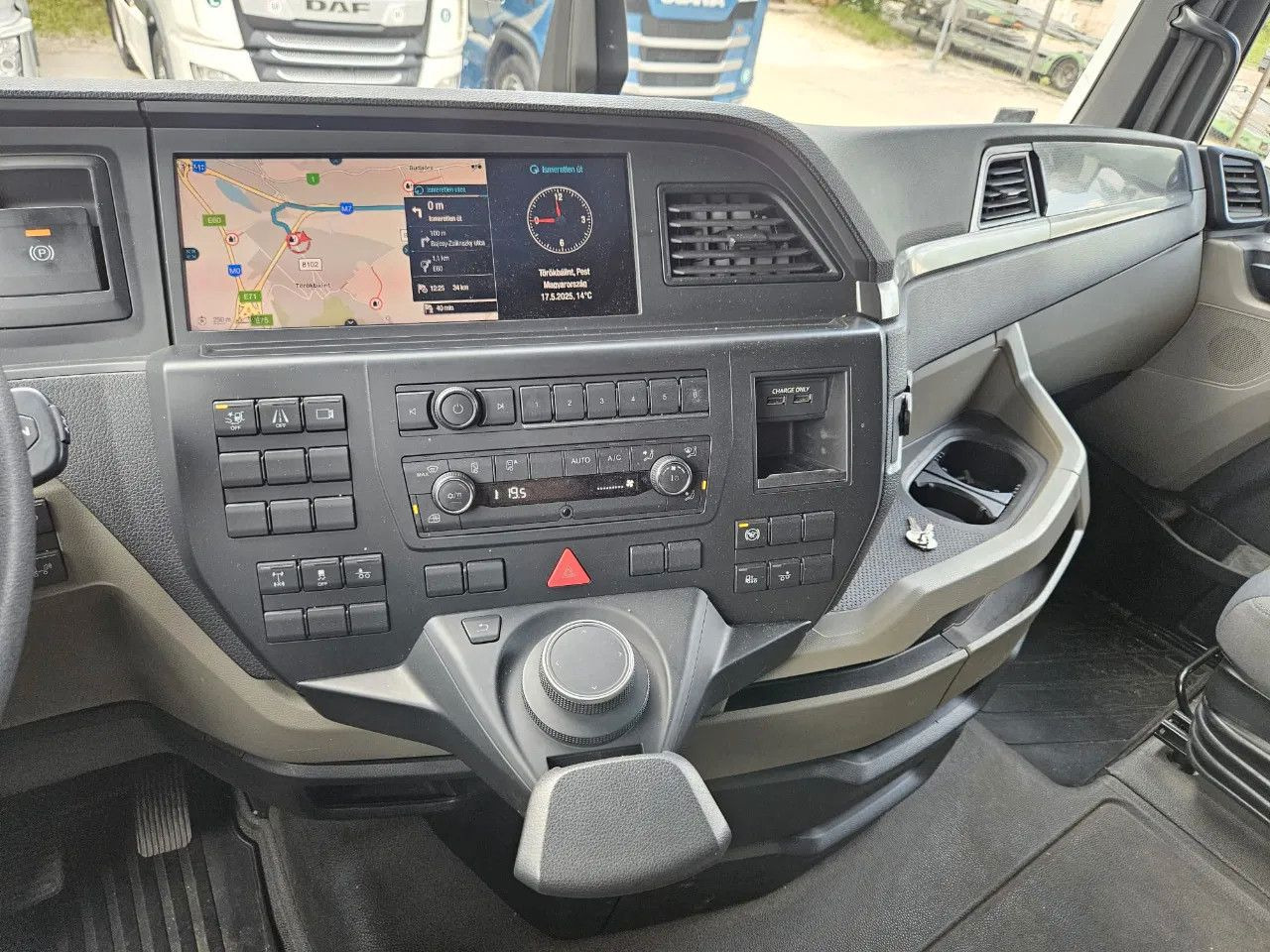 מוביל מכולות/ משאית החלפת גוף MAN TGX 26.470 XXL BDF 6x2 2 units, NAVI, Lift Axle: תמונה 11