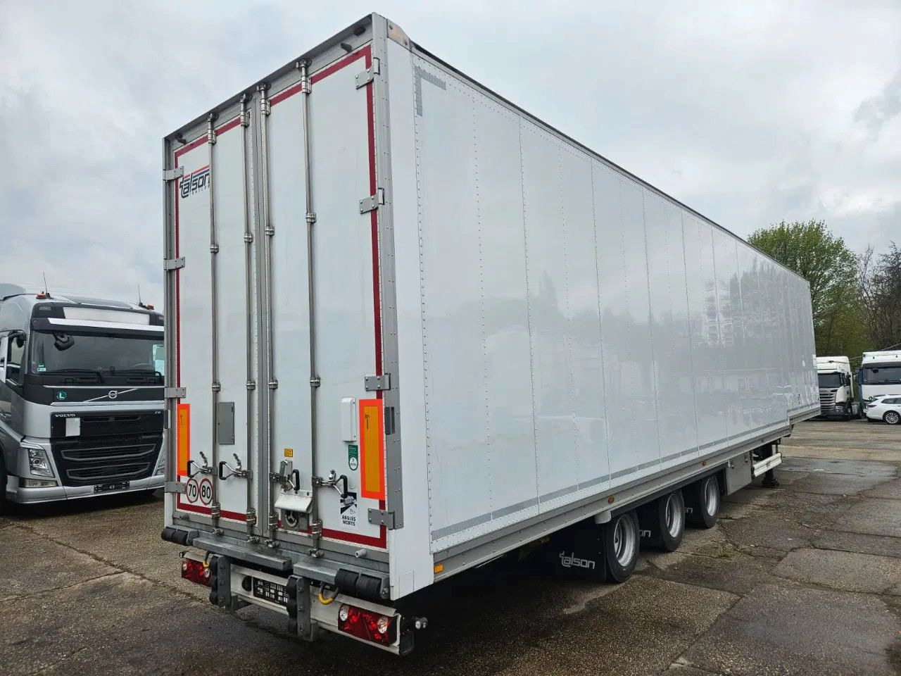 Talson F1227 Mega AIR Cargo Hydraroll Roller Bed 4 unit - סמיטריילר: תמונה 3 Talson F1227 Mega AIR Cargo Hydraroll Roller Bed 4 unit - סמיטריילר: תמונה 3
