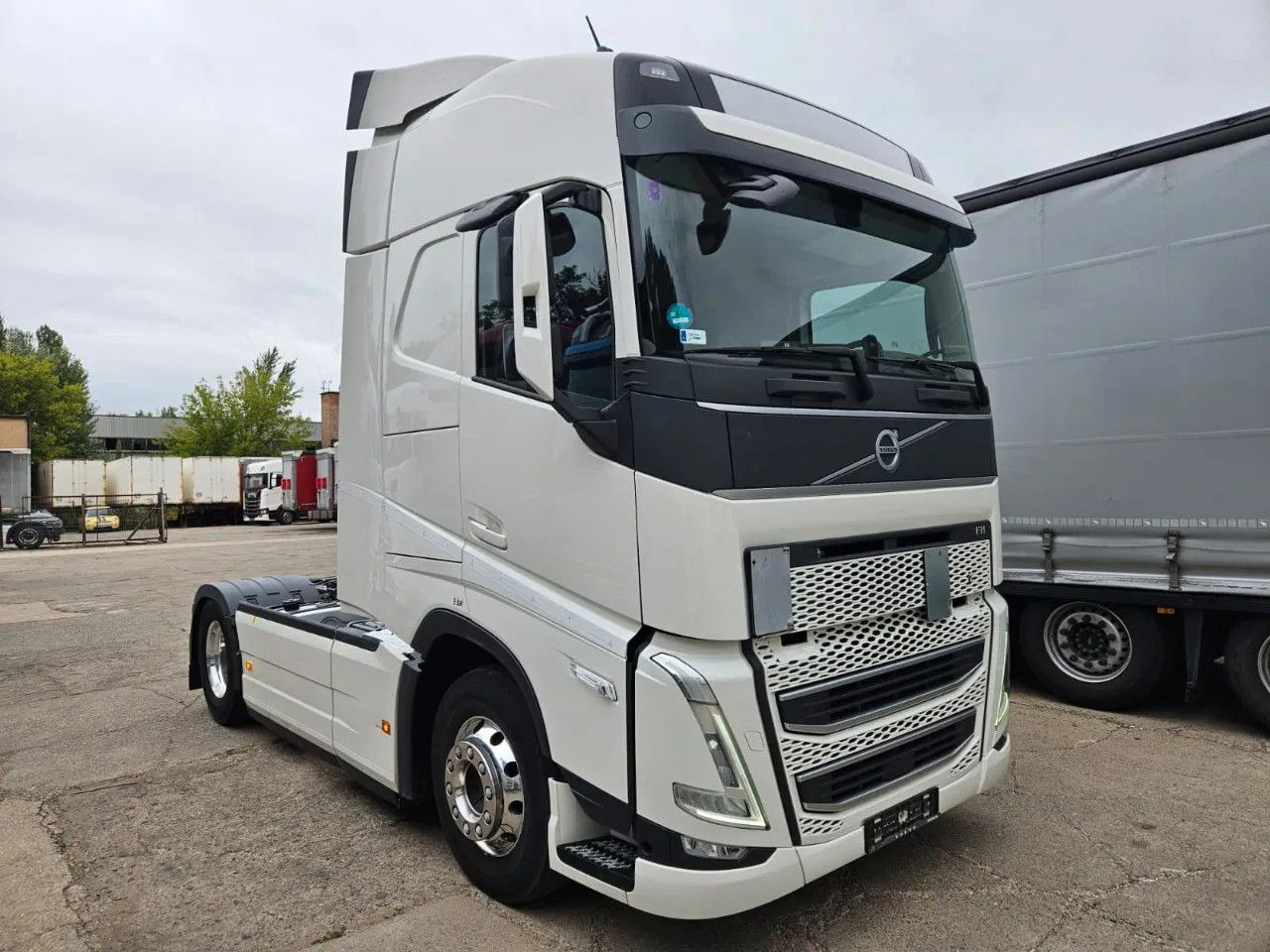 Volvo FH 460 Turbo Compound, I-Park, HYVA, Microwave, - יחידת טרקטור: תמונה 2 Volvo FH 460 Turbo Compound, I-Park, HYVA, Microwave, - יחידת טרקטור: תמונה 2