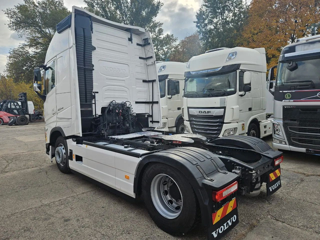 Volvo FH 460 XL, I-Park, ACC, DAS, Gen2V2 - יחידת טרקטור: תמונה 4 Volvo FH 460 XL, I-Park, ACC, DAS, Gen2V2 - יחידת טרקטור: תמונה 4