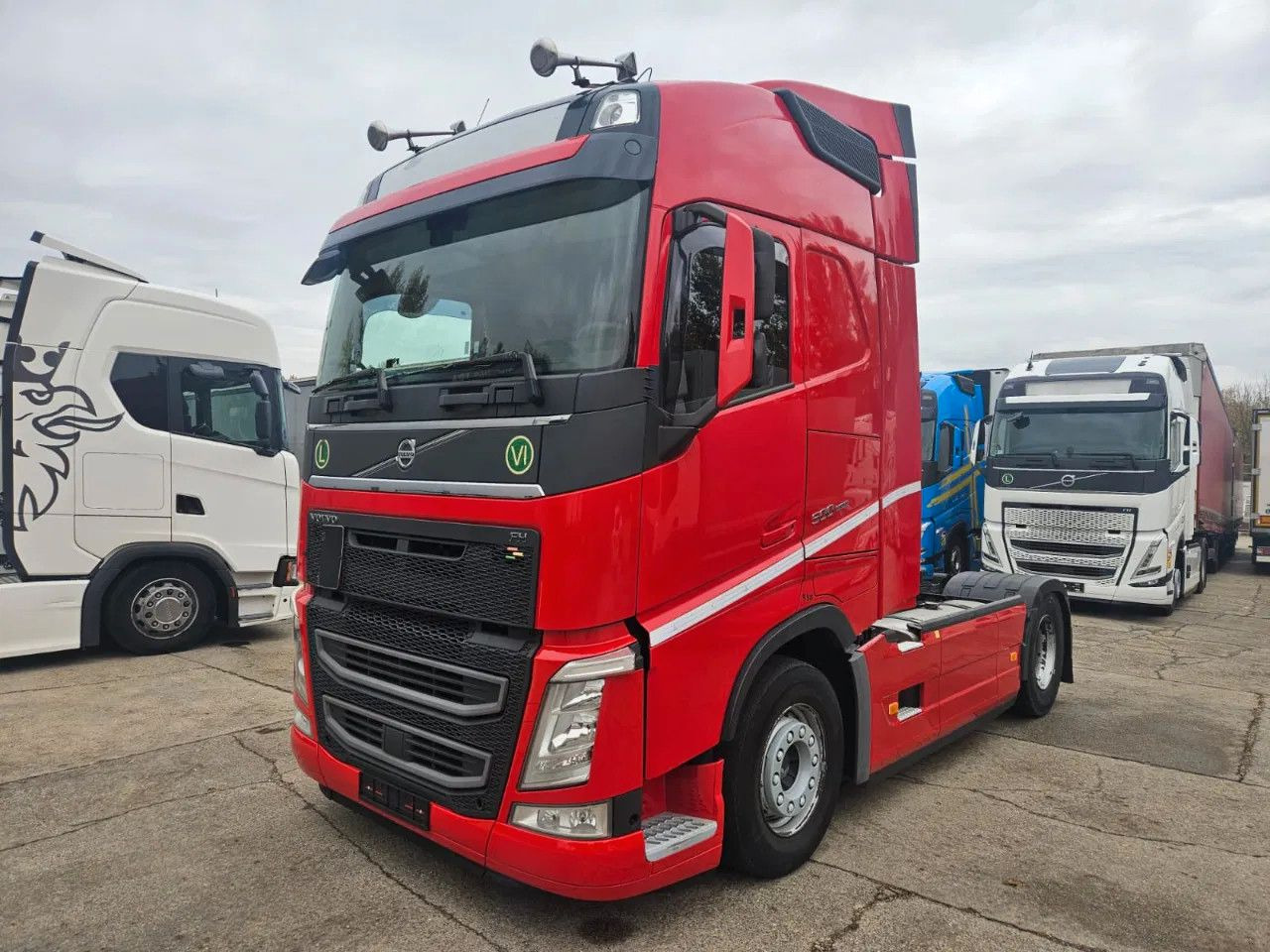 Volvo FH 500 I-Park, Full Spoiler, TV stand - יחידת טרקטור: תמונה 1 Volvo FH 500 I-Park, Full Spoiler, TV stand - יחידת טרקטור: תמונה 1