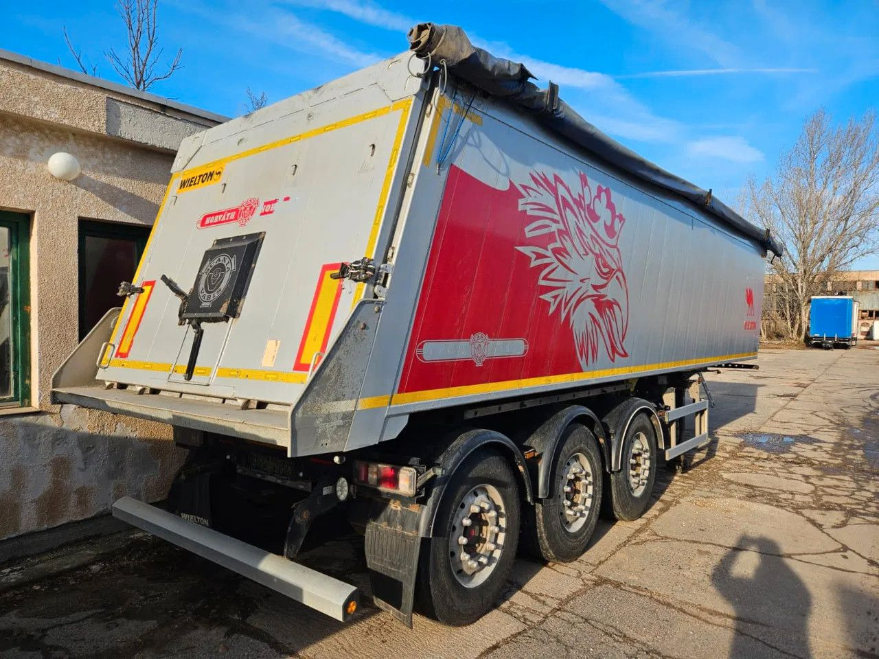 Wielton NW-3 38m3 Lifting Axle, Alloy w. 2 units in stoc - סמיטריילר עם מזהיר: תמונה 4 Wielton NW-3 38m3 Lifting Axle, Alloy w. 2 units in stoc - סמיטריילר עם מזהיר: תמונה 4