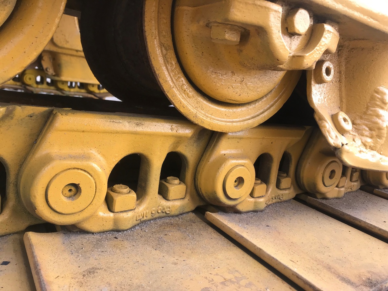 KOMATSU D65EX-12 mit Ripperventil - דחפור: תמונה 5 KOMATSU D65EX-12 mit Ripperventil - דחפור: תמונה 5