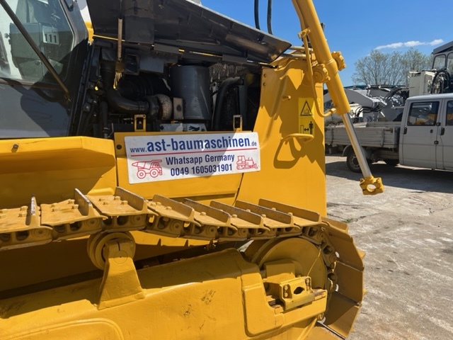 KOMATSU D65EX12 mit Ripperventil - דחפור: תמונה 3 KOMATSU D65EX12 mit Ripperventil - דחפור: תמונה 3