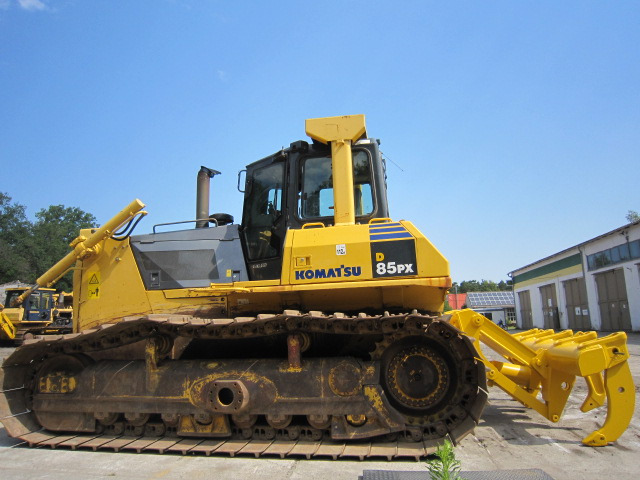 KOMATSU D85PX15 mit 3-Zahn-Ripper - דחפור: תמונה 1 KOMATSU D85PX15 mit 3-Zahn-Ripper - דחפור: תמונה 1