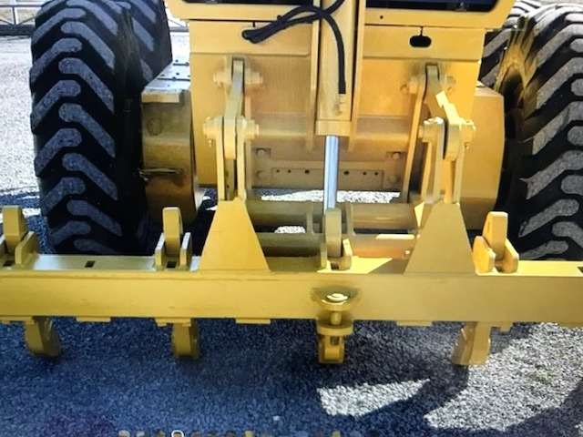 Komatsu GD530A mit 5-Zahn Heckaufreißer - מפלסת: תמונה 5 Komatsu GD530A mit 5-Zahn Heckaufreißer - מפלסת: תמונה 5