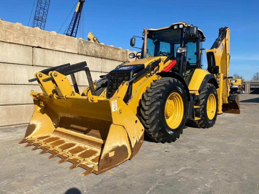 CAT 444 4x4 - מחפרון: תמונה 3 CAT 444 4x4 - מחפרון: תמונה 3