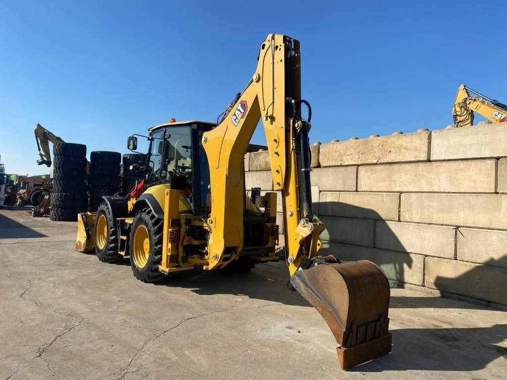 CAT 444 4x4 - מחפרון: תמונה 5 CAT 444 4x4 - מחפרון: תמונה 5