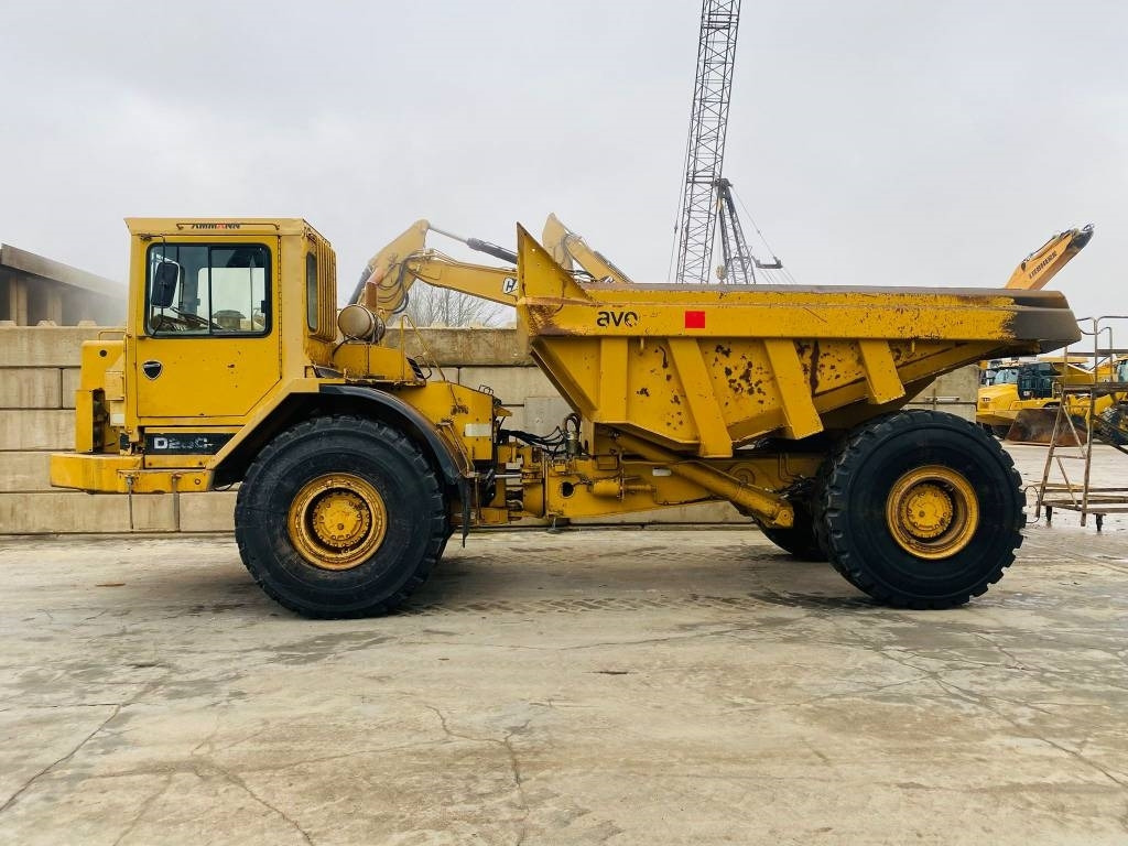CAT D 25 C - מסיר פסולת מפרקי: תמונה 1 CAT D 25 C - מסיר פסולת מפרקי: תמונה 1