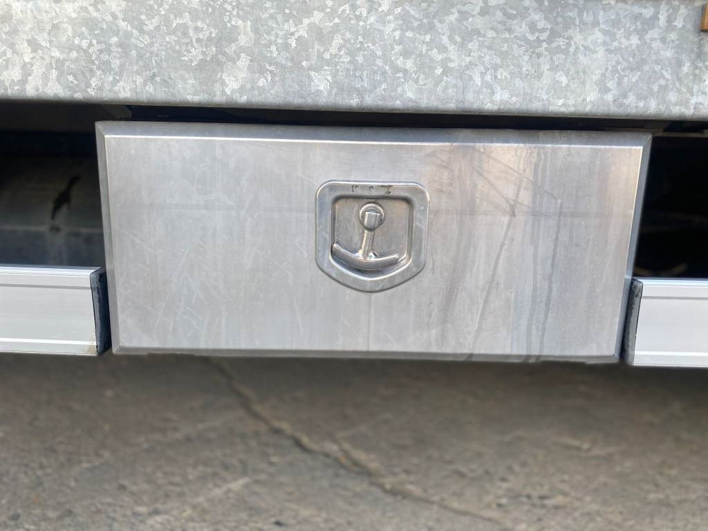כלי רכב מסחרי עם תיבה Iveco Daily 35 C18: תמונה 21