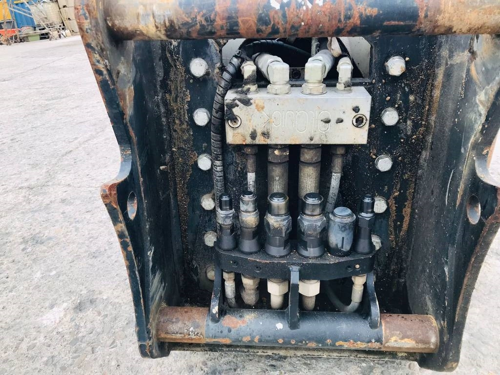 Okada Cut-70v/hr - מזמרת הריסה: תמונה 5 Okada Cut-70v/hr - מזמרת הריסה: תמונה 5