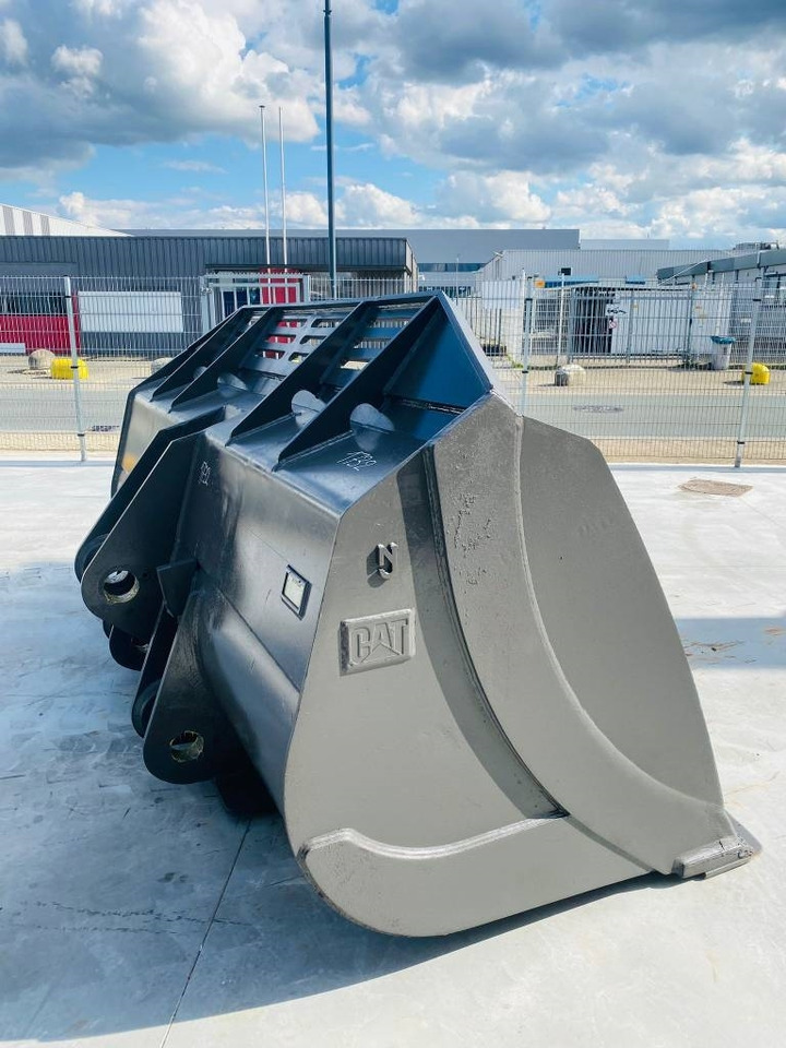 Volvo L 250 G Bucket - דלי עבור מכונת בנייה: תמונה 2 Volvo L 250 G Bucket - דלי עבור מכונת בנייה: תמונה 2
