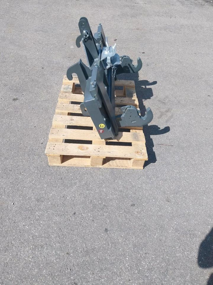 Adapter Giant Hoflader auf 3 Punkt Kat II Palettengabel Radlader - מזלגות עבור מעמיס גלגלים: תמונה 2 Adapter Giant Hoflader auf 3 Punkt Kat II Palettengabel Radlader - מזלגות עבור מעמיס גלגלים: תמונה 2