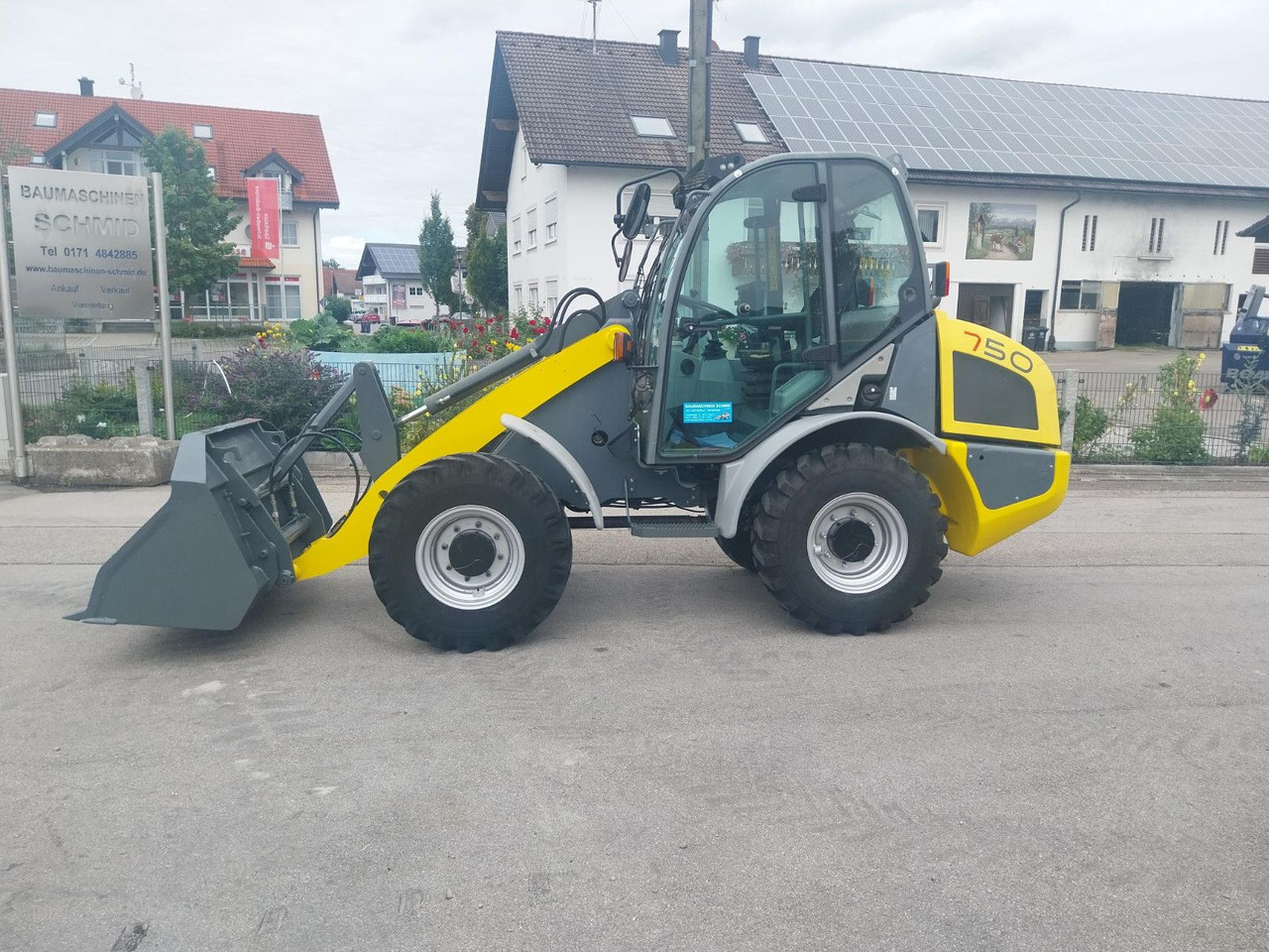 Kramer 750 5075 850 - מעמיס גלגלים: תמונה 1 Kramer 750 5075 850 - מעמיס גלגלים: תמונה 1