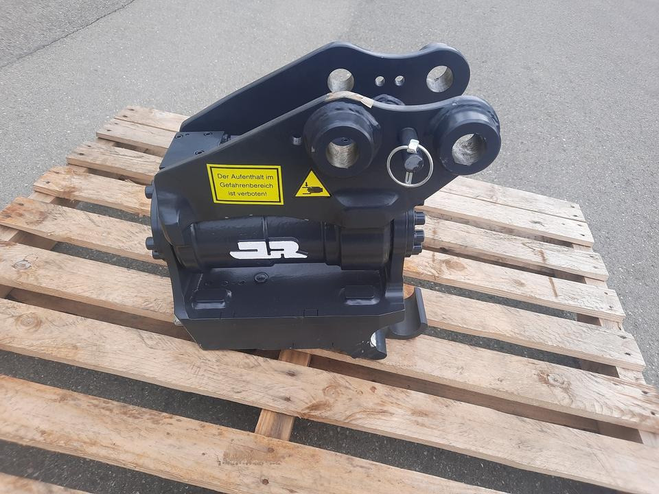 Rädlinger 2 -3,8 to Powertilt Minibagger MS 03 Sonderpreis JCB - טילטרוטטור עבור מיני מחפר: תמונה 1 Rädlinger 2 -3,8 to Powertilt Minibagger MS 03 Sonderpreis JCB - טילטרוטטור עבור מיני מחפר: תמונה 1