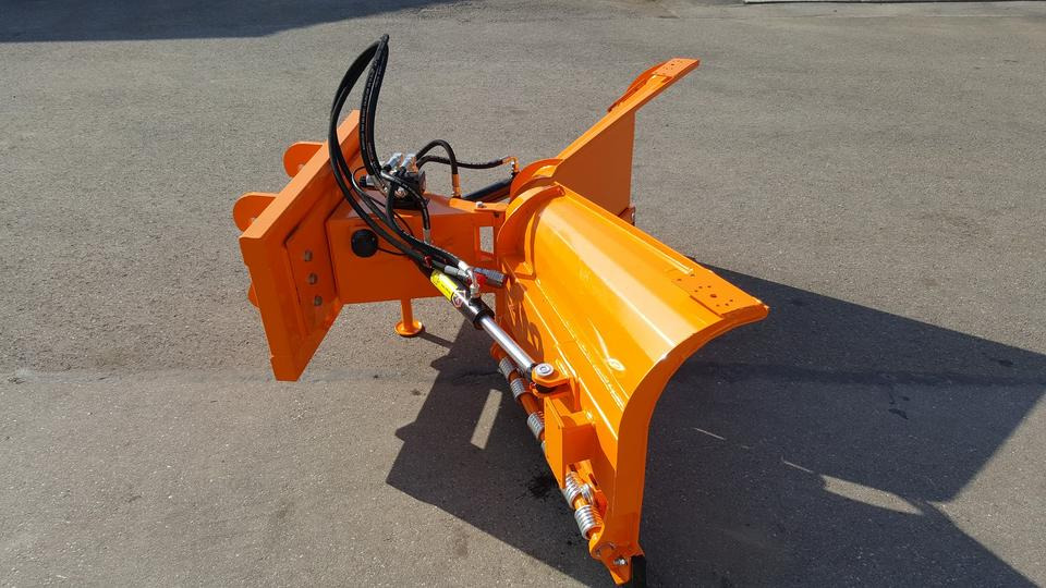 Schneeschild Vario 1,8m Schlepper Radlader Hoflader Euro Fendt - מחרשת שלג: תמונה 4 Schneeschild Vario 1,8m Schlepper Radlader Hoflader Euro Fendt - מחרשת שלג: תמונה 4