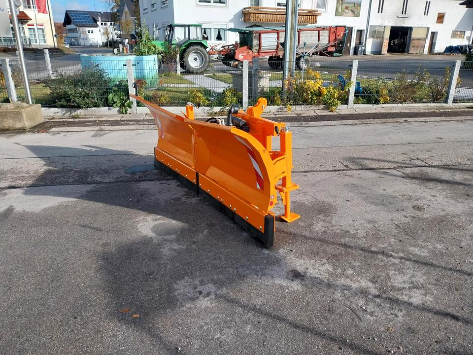 Schneeschild Vario 2,50m Schneepflug Schlepper Radlader Fendt - מחרשת שלג: תמונה 2 Schneeschild Vario 2,50m Schneepflug Schlepper Radlader Fendt - מחרשת שלג: תמונה 2