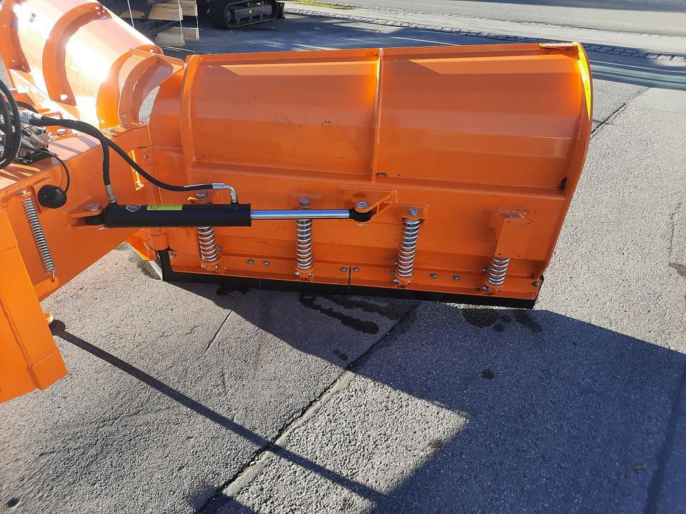 Schneeschild Vario 3,3m schwer Volvo Cat Case Schlepper Radlader - מחרשת שלג: תמונה 2 Schneeschild Vario 3,3m schwer Volvo Cat Case Schlepper Radlader - מחרשת שלג: תמונה 2