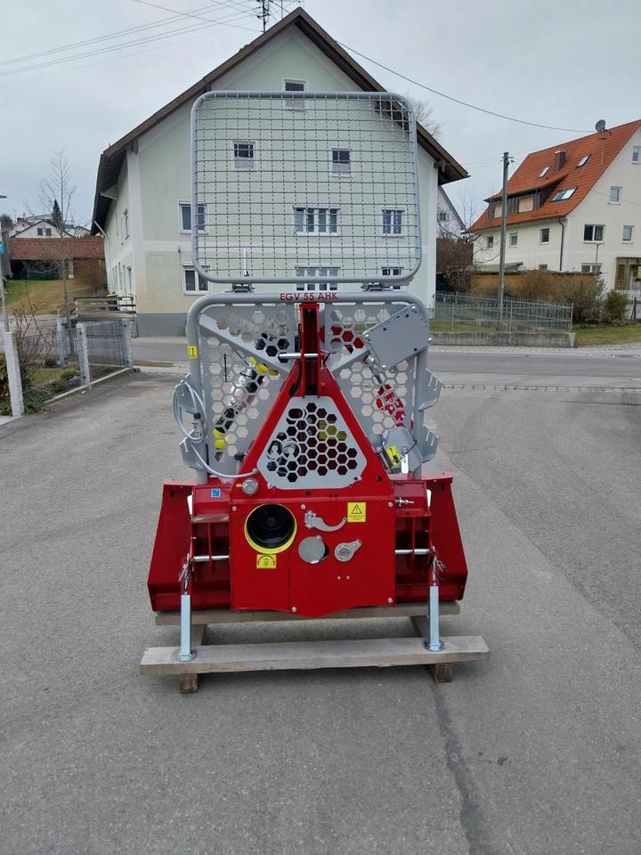 Neue Forstseilwinde Seilwinde Tajfun EGV 55 AHK Funk 35, 55, 65 - כננת עבור ציוד יער: תמונה 5 Neue Forstseilwinde Seilwinde Tajfun EGV 55 AHK Funk 35, 55, 65 - כננת עבור ציוד יער: תמונה 5