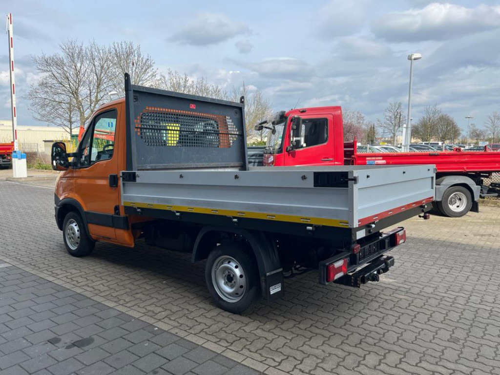 IVECO(I) Daily 29L13 Pritsche - כלי רכב מסחרי במיטה שטוחה: תמונה 3 IVECO(I) Daily 29L13 Pritsche - כלי רכב מסחרי במיטה שטוחה: תמונה 3
