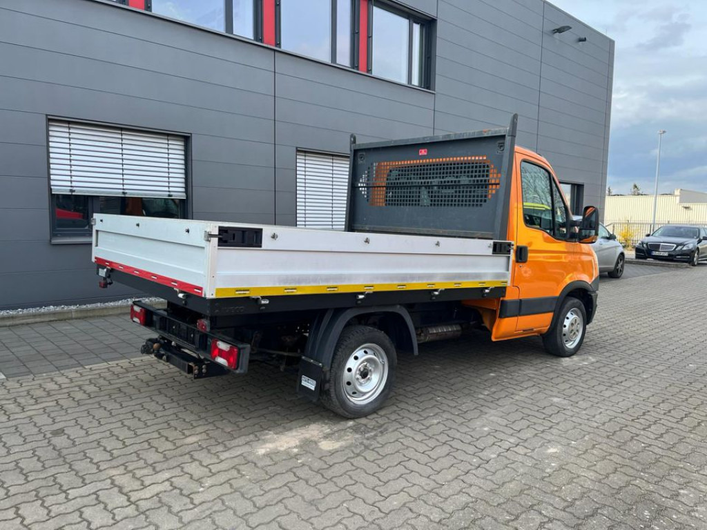 IVECO(I) IVECO(I) Daily Pritsche 29L13 - כלי רכב מסחרי במיטה שטוחה: תמונה 4 IVECO(I) IVECO(I) Daily Pritsche 29L13 - כלי רכב מסחרי במיטה שטוחה: תמונה 4