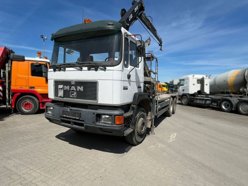 MAN F2000 27.342 6x4 Abrollkipper mit Kran - משאית מנוף: תמונה 1 MAN F2000 27.342 6x4 Abrollkipper mit Kran - משאית מנוף: תמונה 1