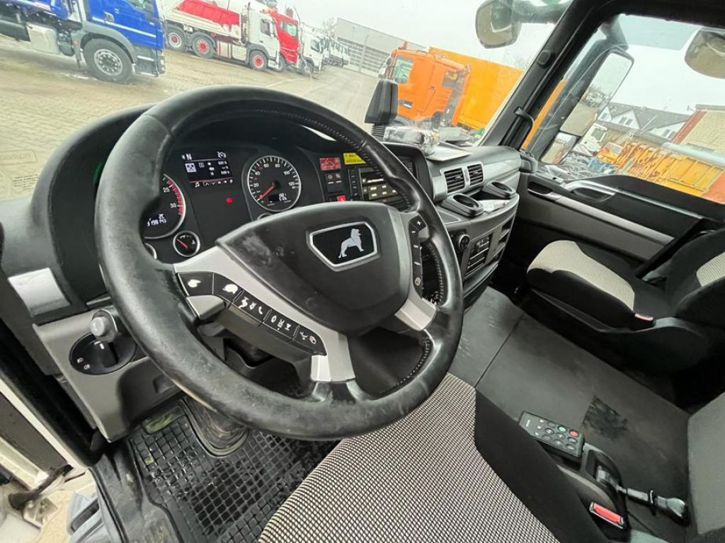 MAN MAN TG-S Abrollkipper 26.460 6x2-2 BL Meiller, Funk - משאית הרמת וו: תמונה 5 MAN MAN TG-S Abrollkipper 26.460 6x2-2 BL Meiller, Funk - משאית הרמת וו: תמונה 5